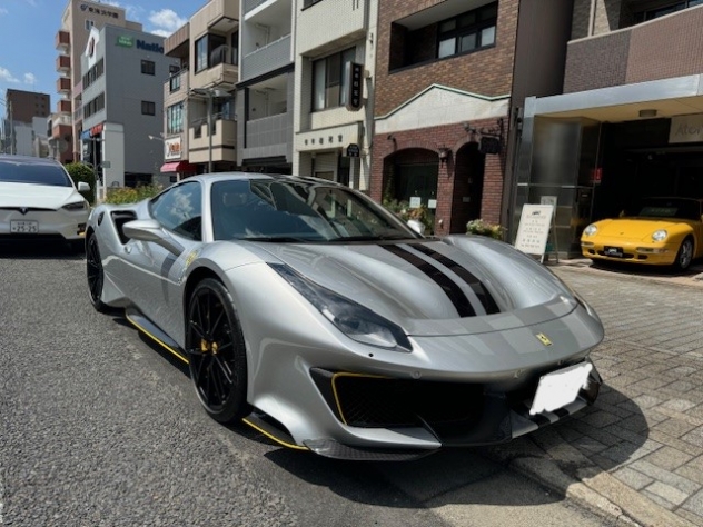 Ferrari 488　Pista