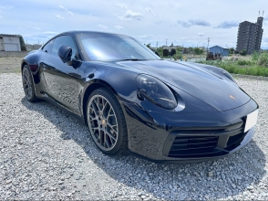 PORSCHE 911 Carrera